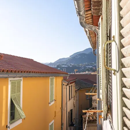 Apartment Vieille De